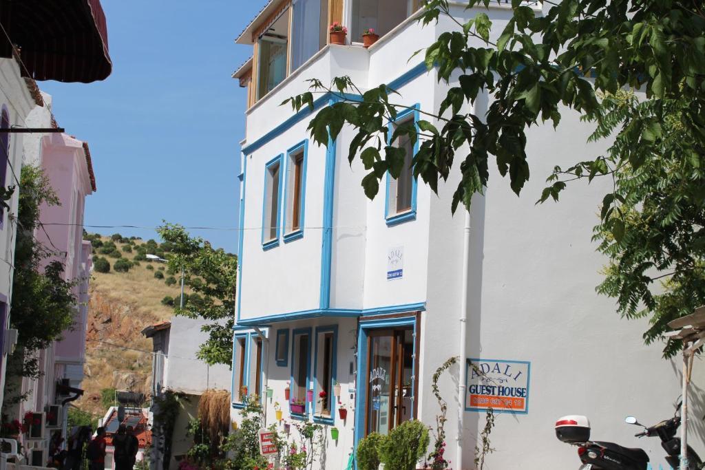 Adali Guest House 보즈자아다 외부 사진