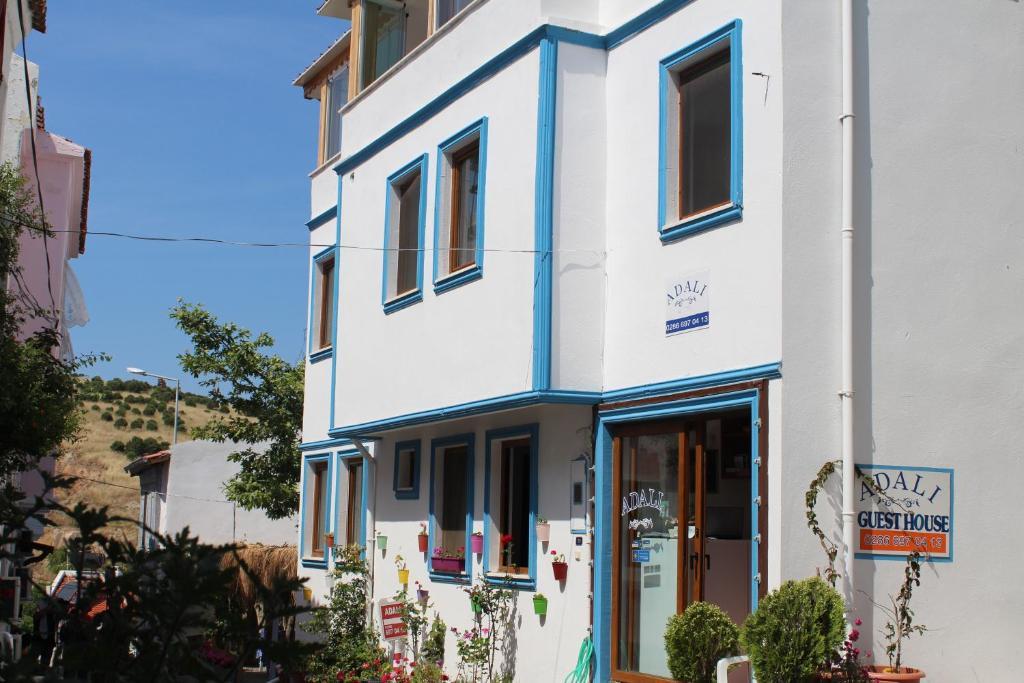 Adali Guest House 보즈자아다 외부 사진
